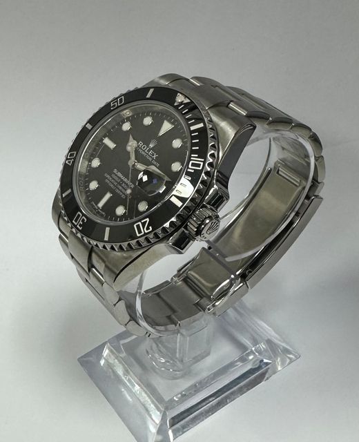 Rolex Submariner 116610 LN Image 2